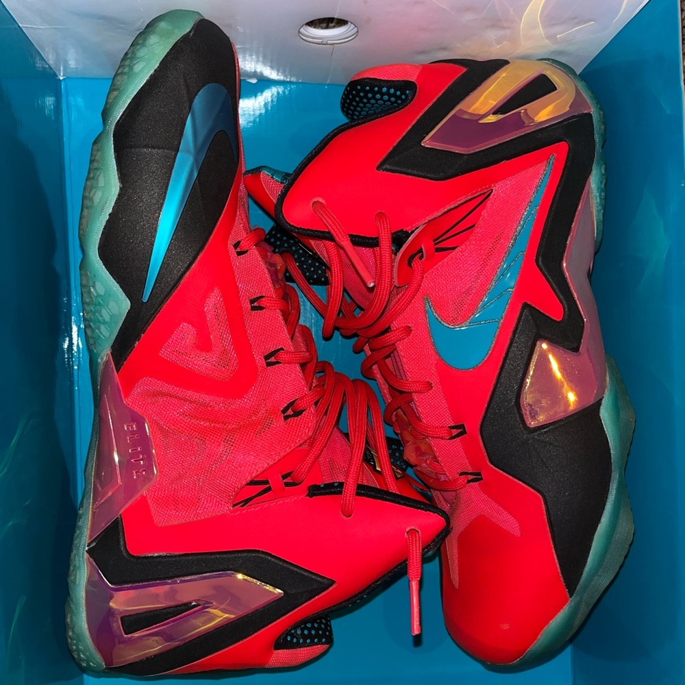 Lebron 11 Elite Hero’s Edition